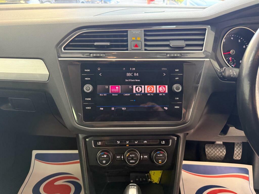 Volkswagen Tiguan 1.5 Tsi Evo 150 R-line Tech Dsg Black #25