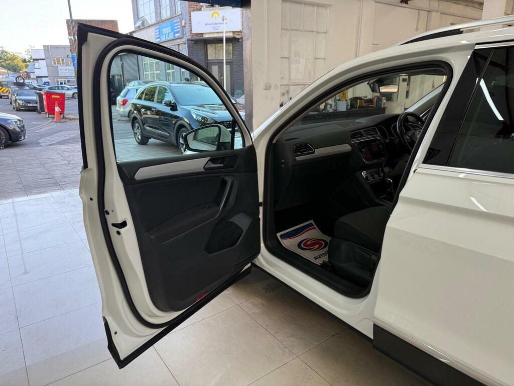 Volkswagen Tiguan 1.5 Tsi Evo 150 R-line Tech Dsg Black #38