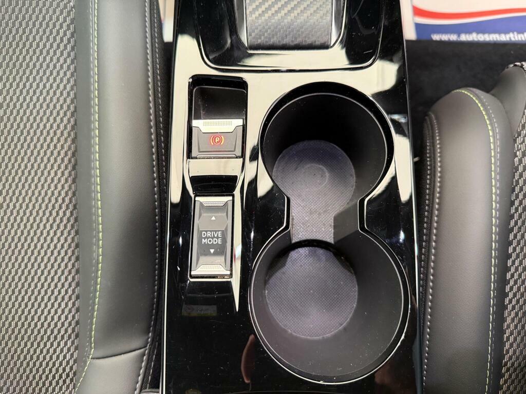 Peugeot e-2008 100Kw Gt 50Kwh Estate Grey #28