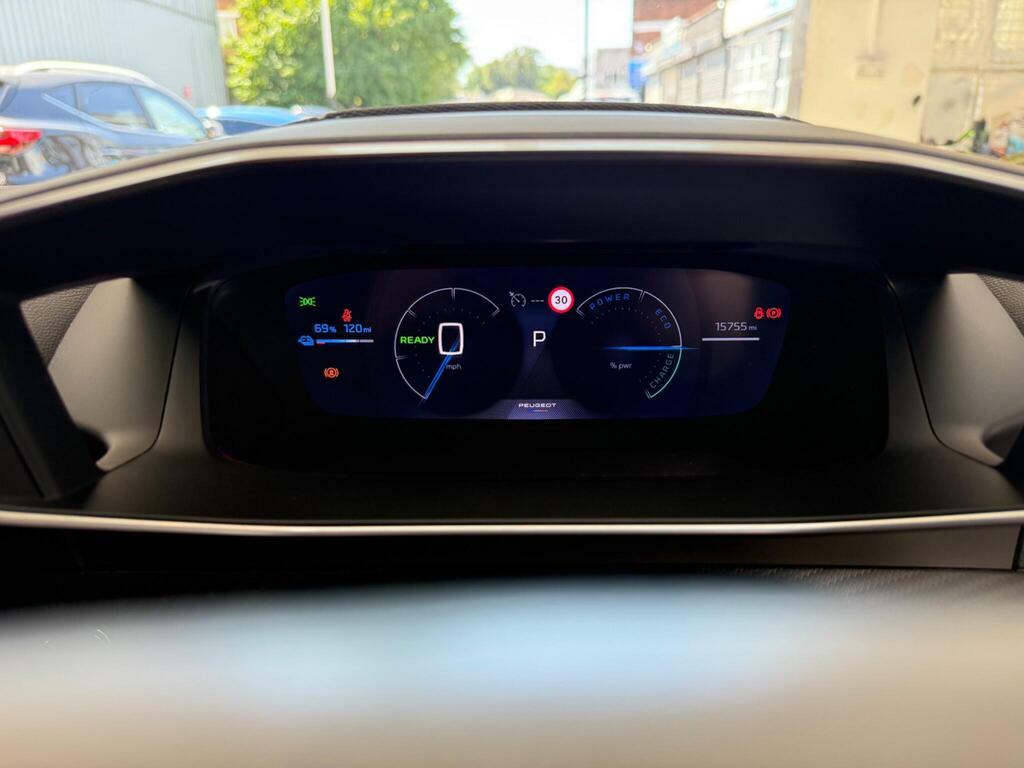 Peugeot e-2008 100Kw Gt 50Kwh Estate Grey #22