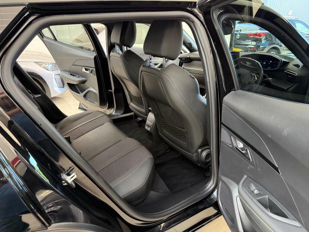 Peugeot e-2008 100Kw Gt 50Kwh Estate Grey #39