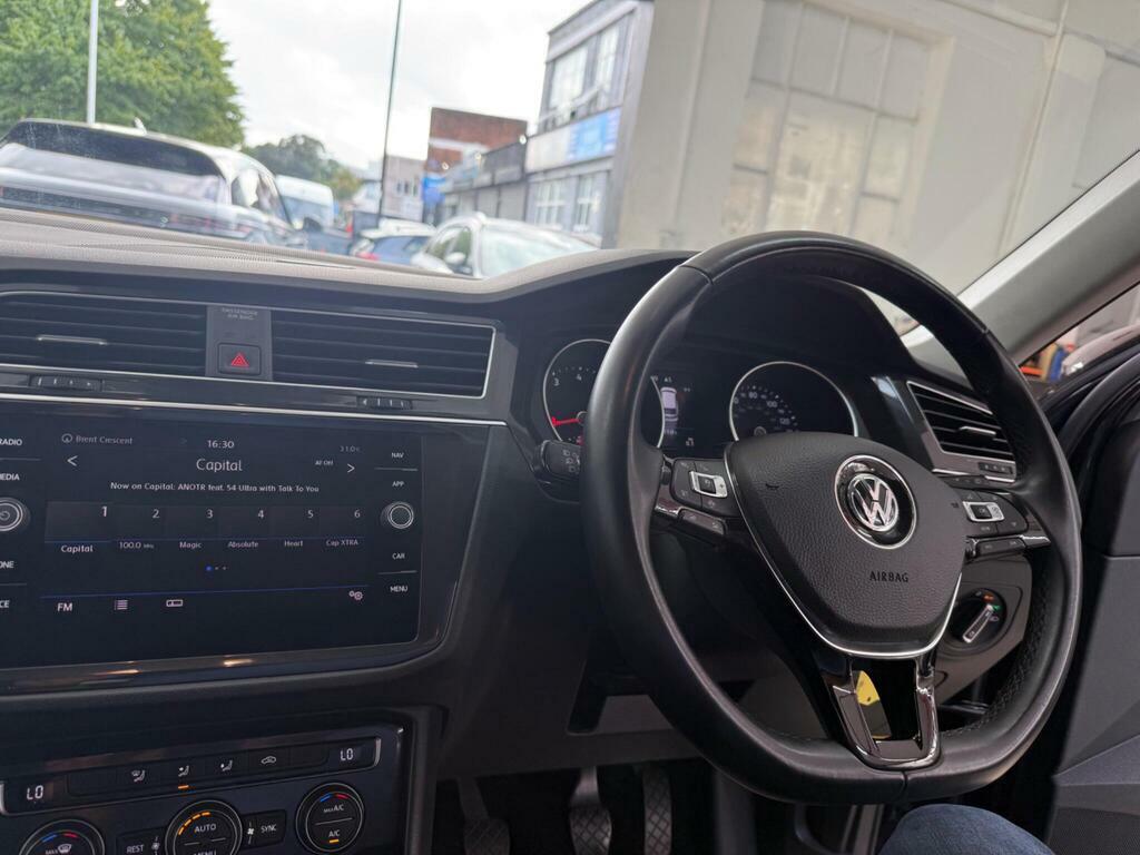 Volkswagen Tiguan 2.0 Tdi Sel Suv 4Motion Euro 6 Silver #21