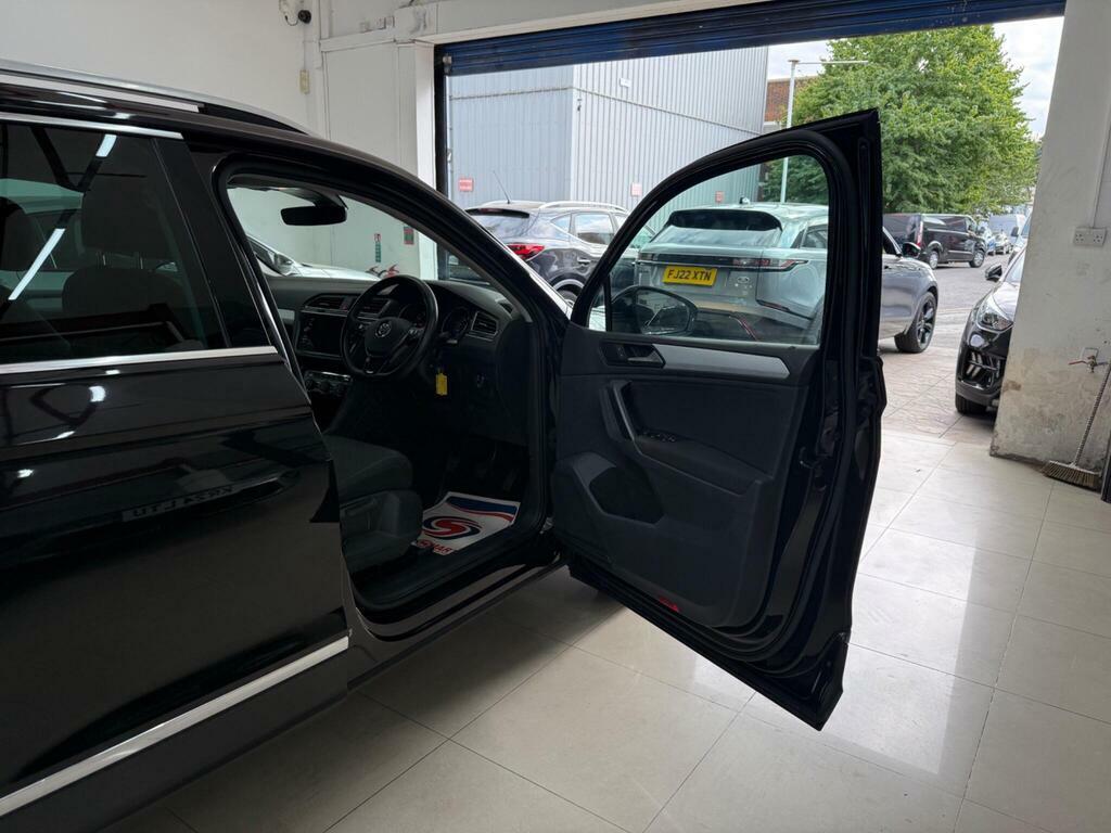 Volkswagen Tiguan 2.0 Tdi Sel Suv 4Motion Euro 6 Silver #13