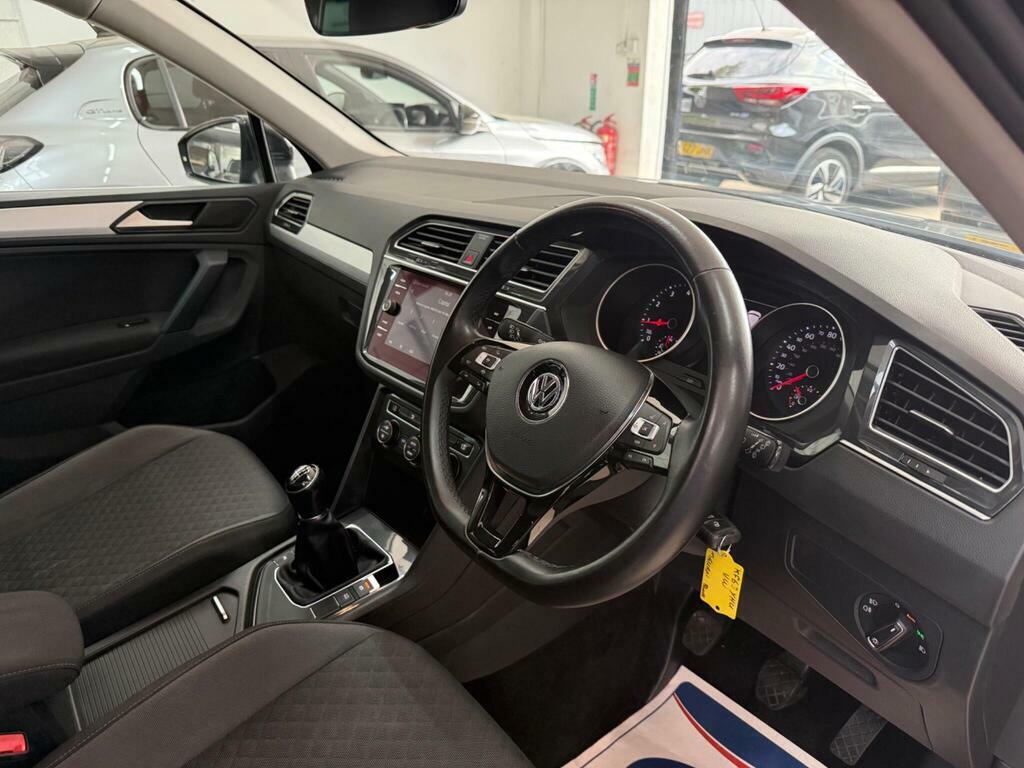 Volkswagen Tiguan 2.0 Tdi Sel Suv 4Motion Euro 6 Silver #18