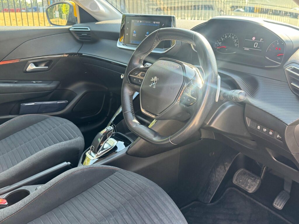 Peugeot 208 1.2 Puretech Gt Line Eat Euro 6 Ss White #22