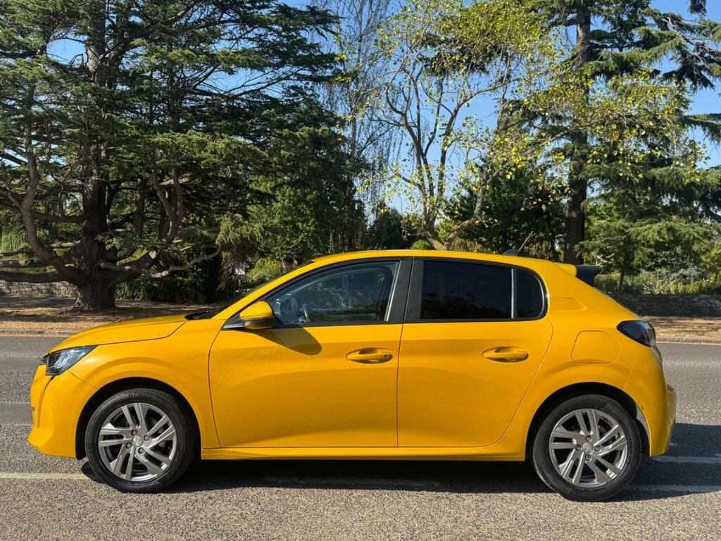 Peugeot 208 1.2 Puretech Active Eat Euro 6 Ss Yellow #4