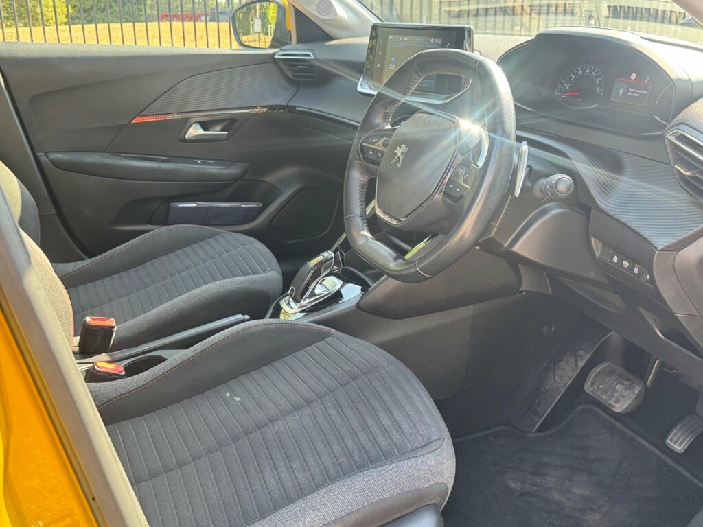 Peugeot 208 1.2 Puretech Gt Line Eat Euro 6 Ss White #20