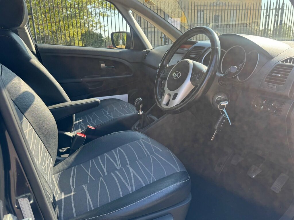 Kia Venga Kia Venga 1.6 4 Mpv Euro 6 123 Bh Blue #20