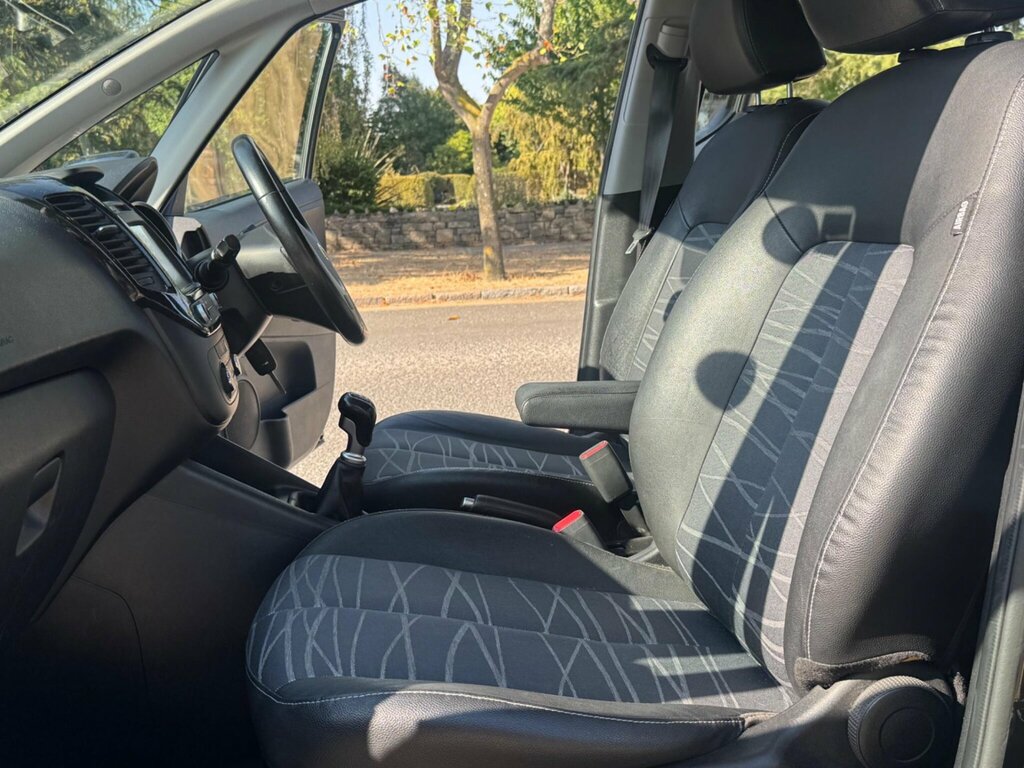 Kia Venga Kia Venga 1.6 4 Mpv Euro 6 123 Bh Blue #14