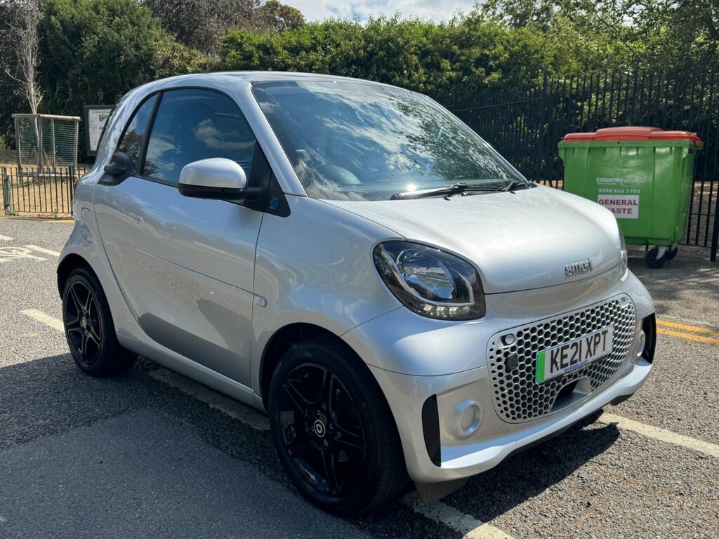 Smart Fortwo 17.6Kwh Premium 22Kw Charger Silver