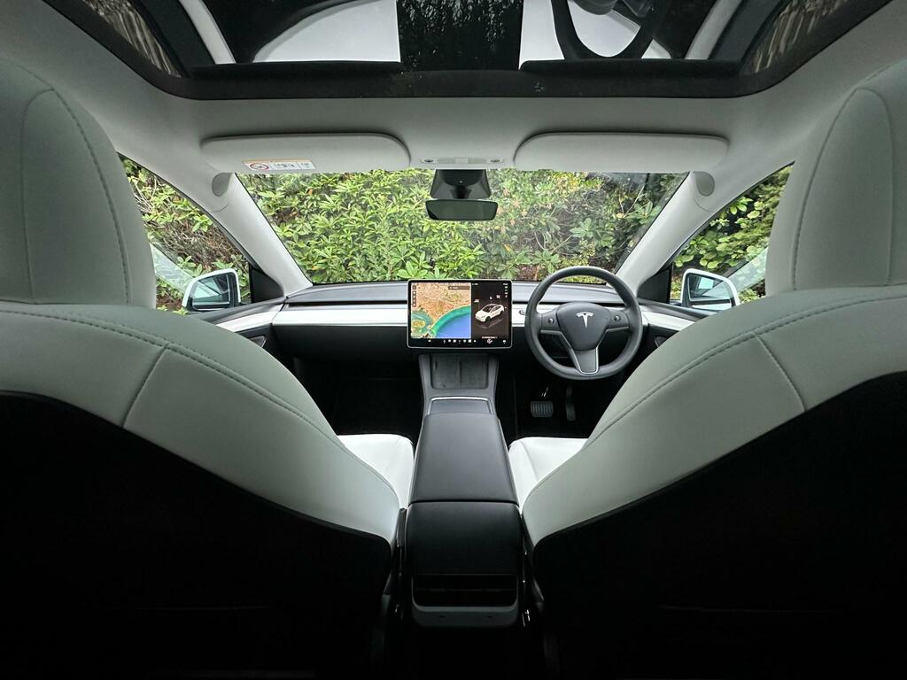 Tesla Model Y Long Range 20In Induction Wheels Premium White #4