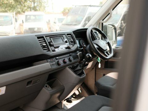 Volkswagen Crafter Cr35 Tdi C White #2