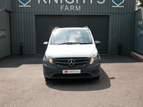 Mercedes-Benz Vito 114 Bluetec Panel White #4