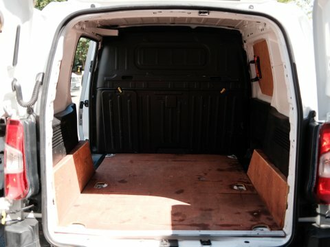 Peugeot Partner Bluehdi Professional L1 White #3