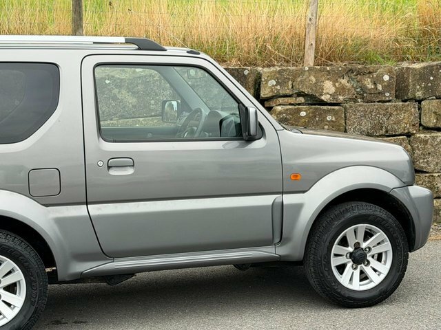 Suzuki Jimny 1.3 Sz4 85 Bhp In Metalic Lovely Mid Grey Metal Grey #11