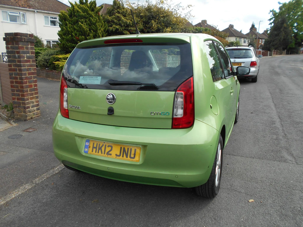 Skoda Citigo 1.0 Mpi Greentech Elegance Hatchback Ma HK12JNU Green #3