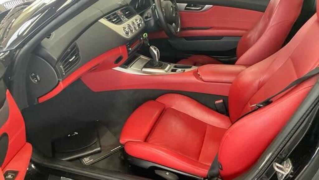 BMW Z4 Z4 Sdrive18i Roadster Red #9