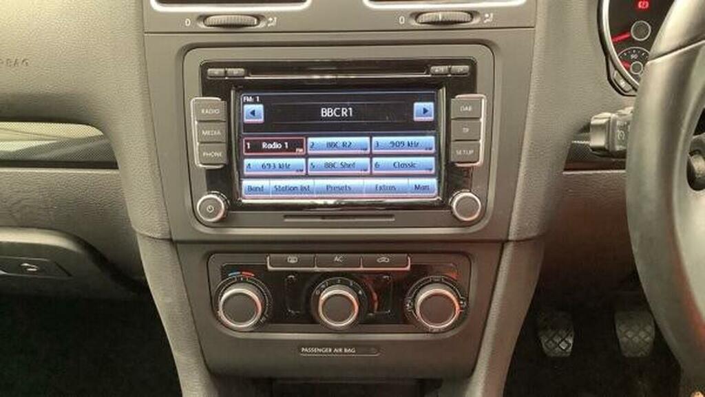 Volkswagen Golf 1.6 Tdi Match Euro White #11