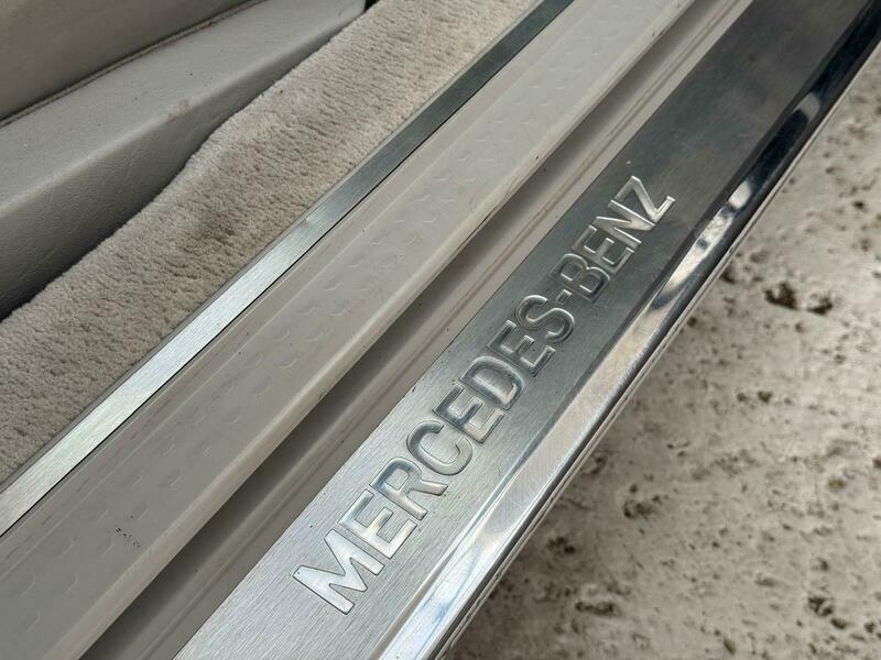 Mercedes-Benz S Class Limousine 3.2 S320 1998R  #12