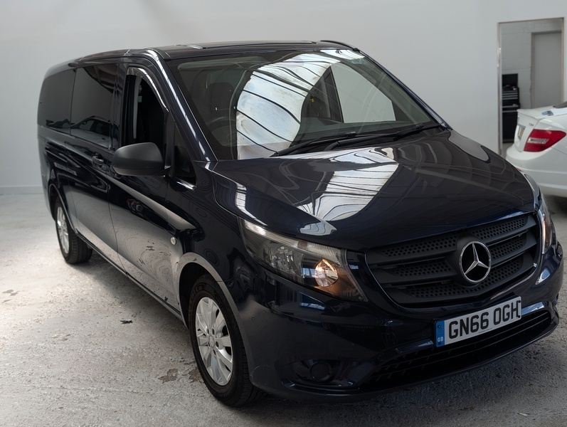 Mercedes-Benz Vito 114 Bluetec Tourer Select Blue #3