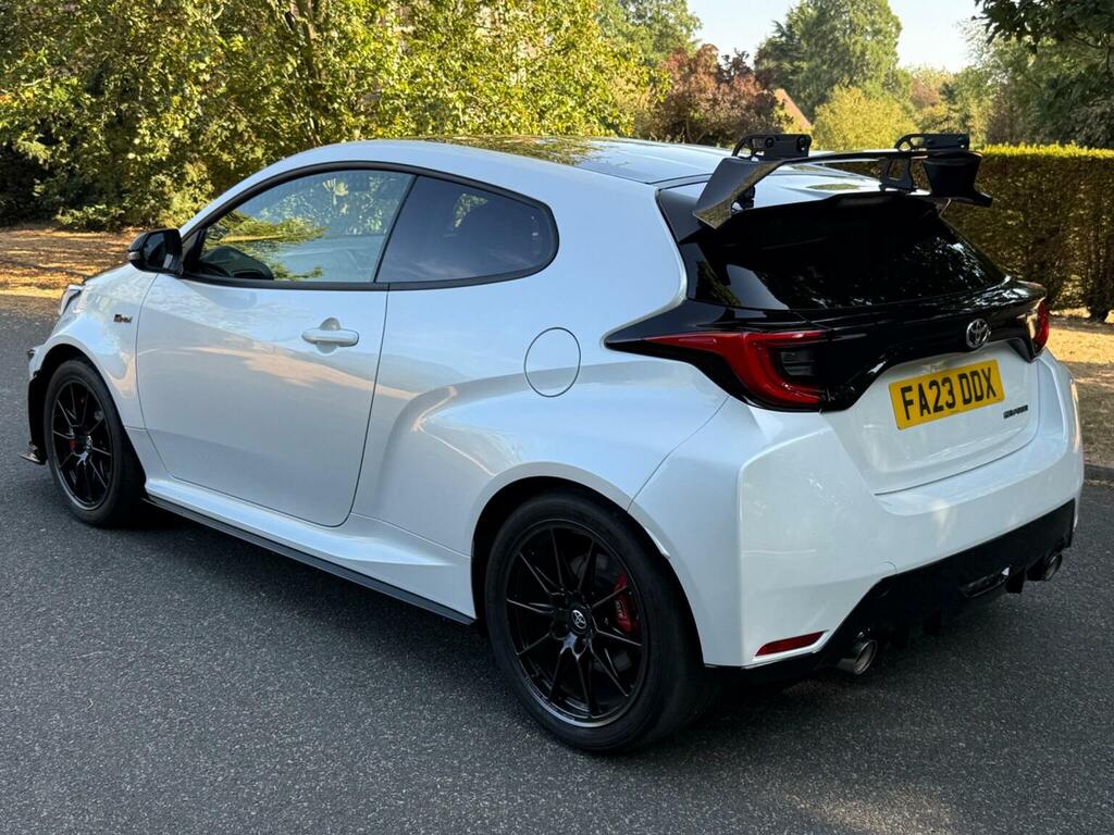 Toyota Yaris Grmn Circuit Package 4Wd White #5