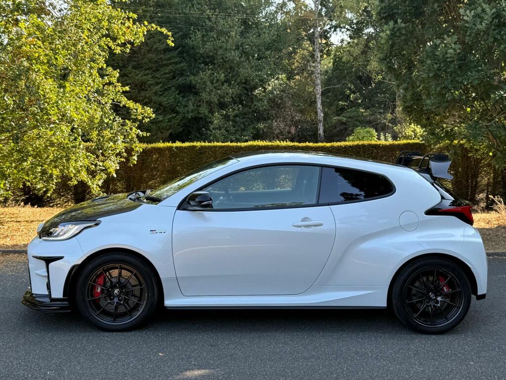 Toyota Yaris Grmn Circuit Package 4Wd White #4