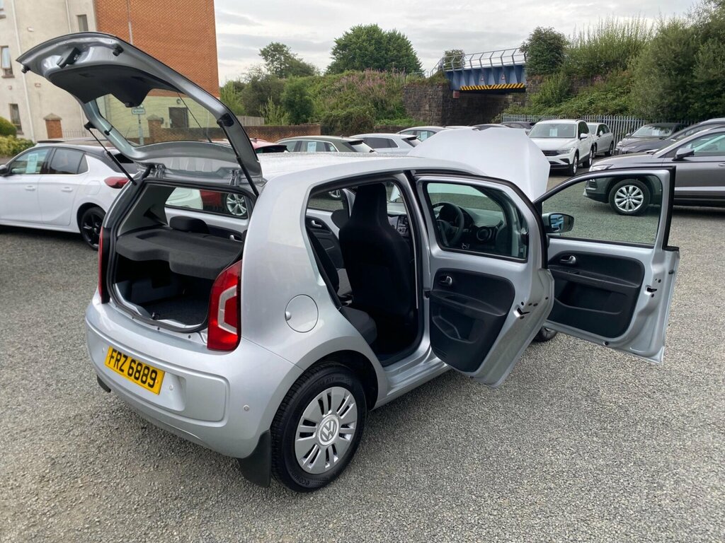 Volkswagen Up 1.0 Groove Up Hatchback Euro 5 Silver #17