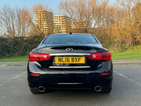 Infiniti Q50 2.2D Executive Saloon Black #6
