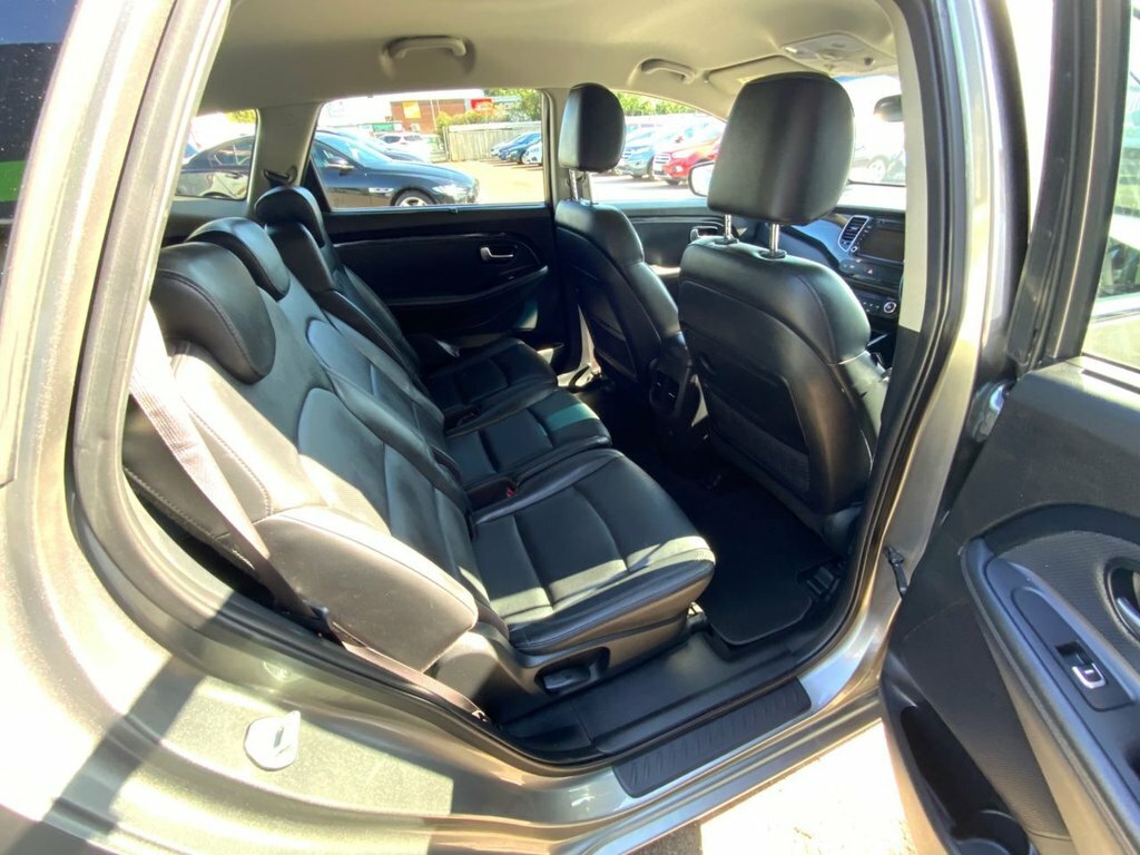 Kia Carens 1.7 Crdi 3 Isg 139 Bhp Silver #15