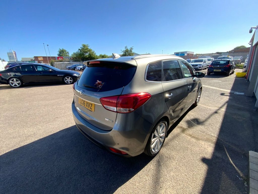 Kia Carens 1.7L 3 Silver #3