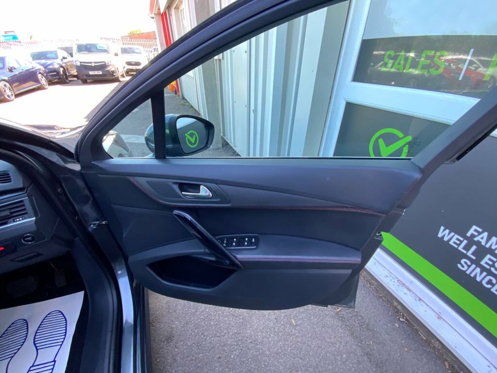 Peugeot 508 SW 2L Gt White #9