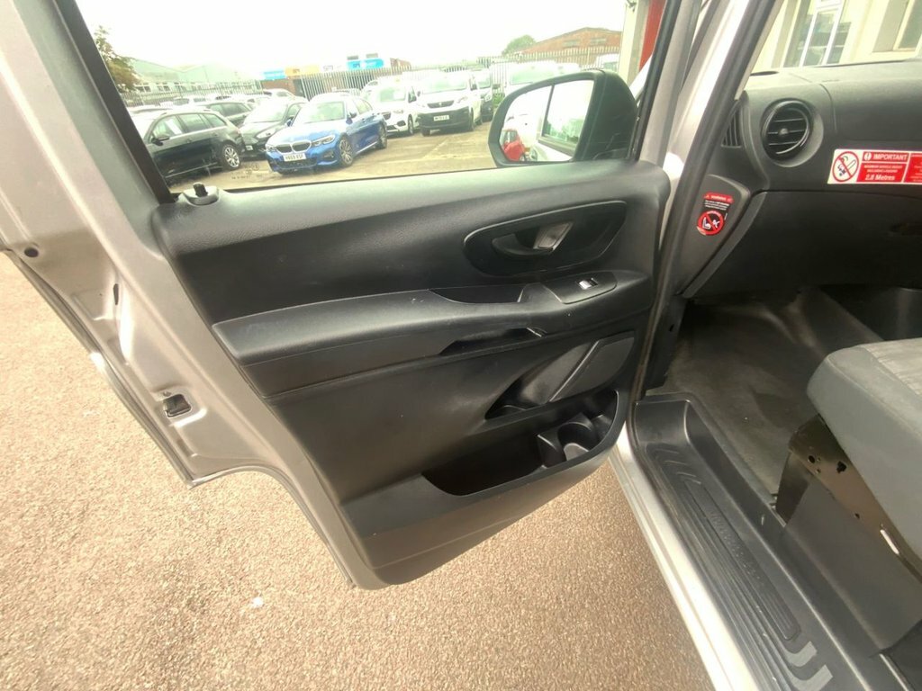 Mercedes-Benz Vito 1.7L Progressive Silver #6