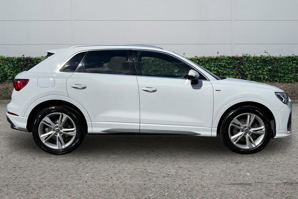 Audi Q3 40 Tfsi Quattro S Line S Tronic DX19ZFV #3
