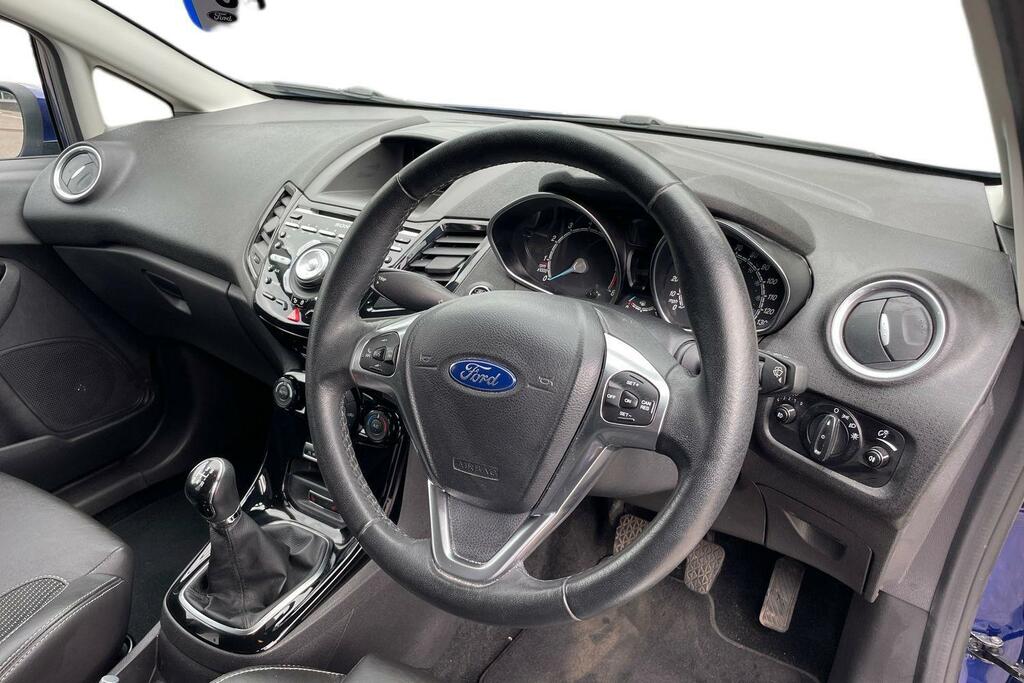 Ford Fiesta 1.0 Ecoboost 100 Bhp Zetec White Edition Spring #9