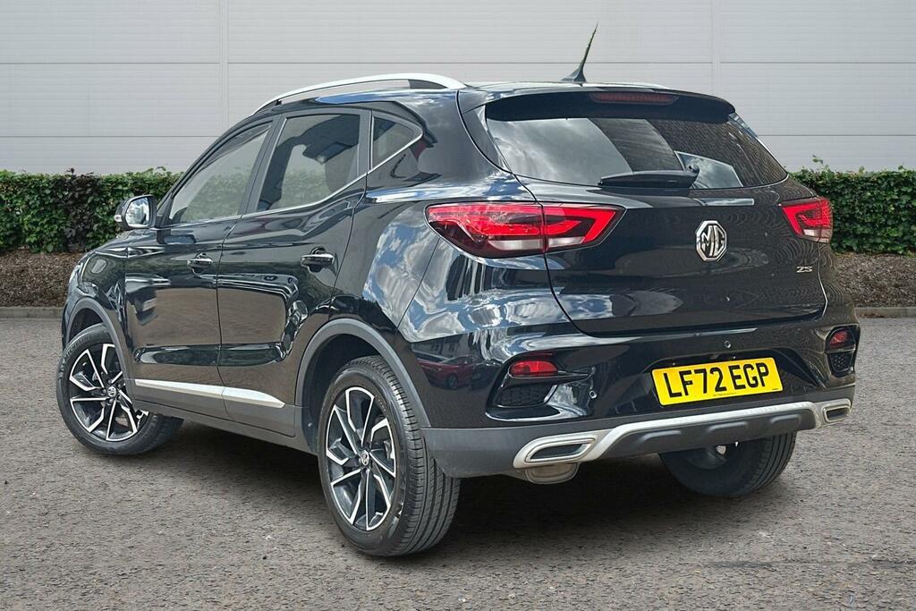MG ZS 1.5 Vti-tech Exclusive Black #2