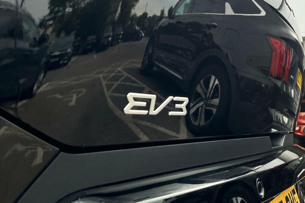 Kia EV3 148Kw Gt-line S 81.4Kwh Estate Grey #24