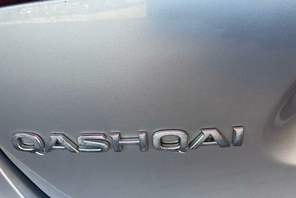 Nissan Qashqai Hatchback Black #29