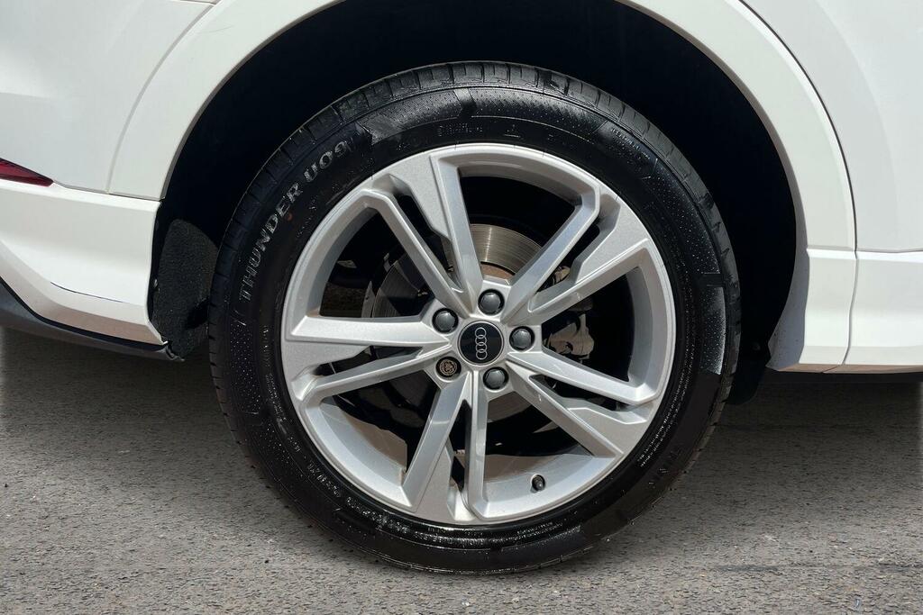 Audi Q3 35 Tfsi S Line S Tronic  #6