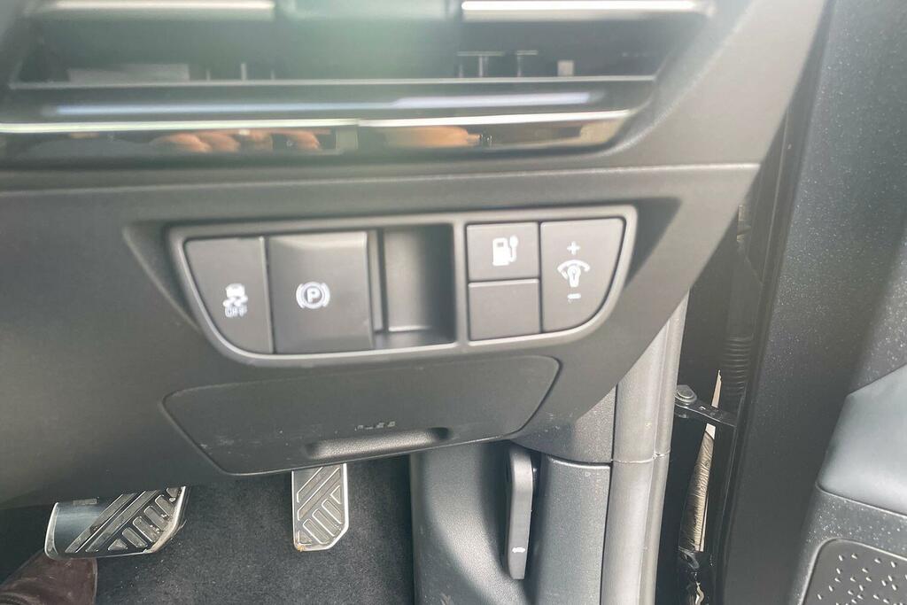 Kia EV6 168Kw Air 84Kwh Estate SA26MLF Red #31