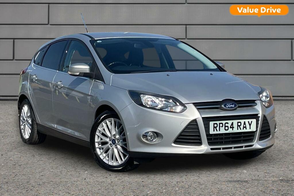 Ford Focus 1.6 Zetec Hatchback Euro 5 105 Red #1