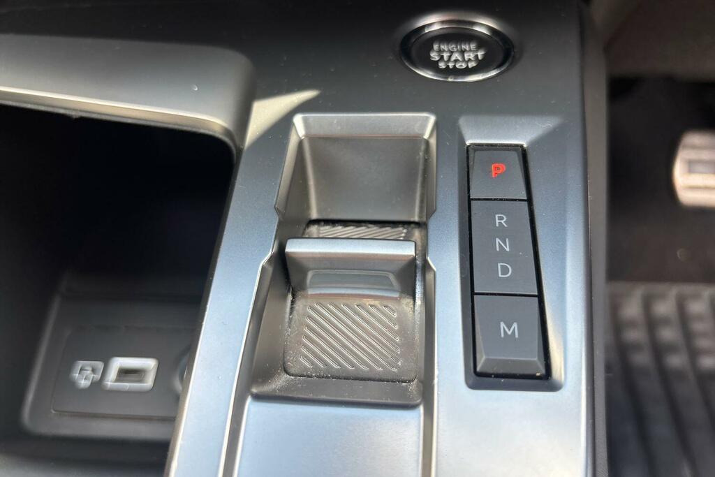 Peugeot 308 1.2 Puretech Allure Eat8 Grey #15