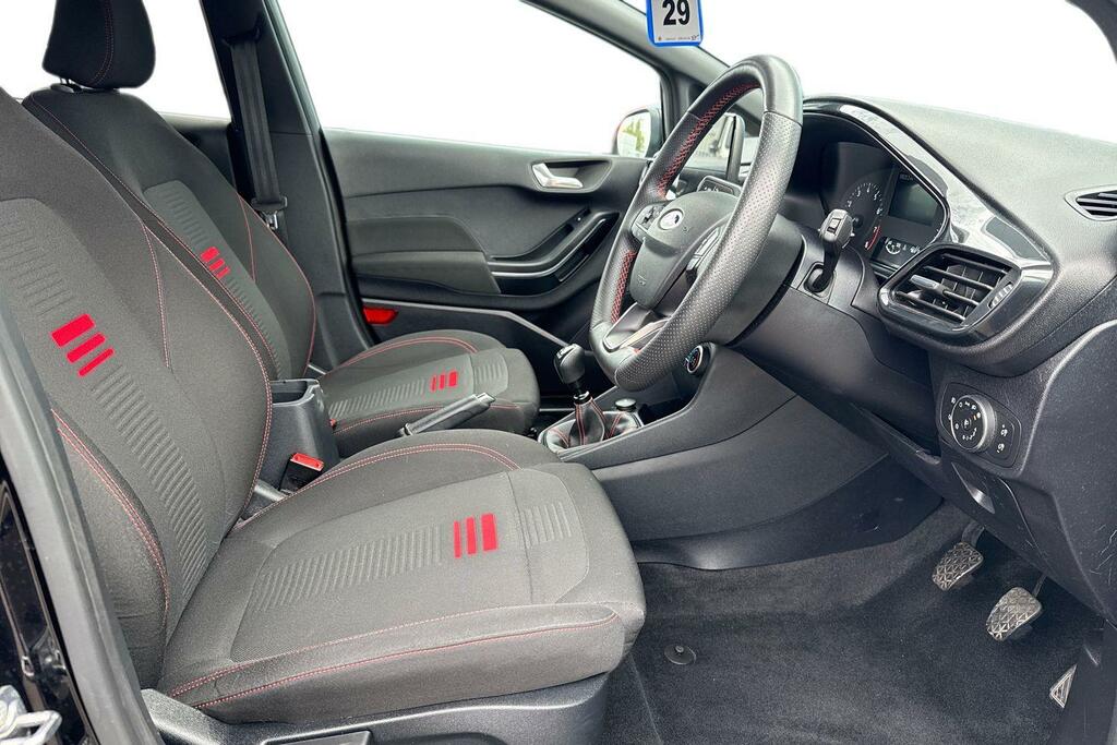 Ford Fiesta 1.0T Ecoboost Mhev Titanium Hatchback M White #8