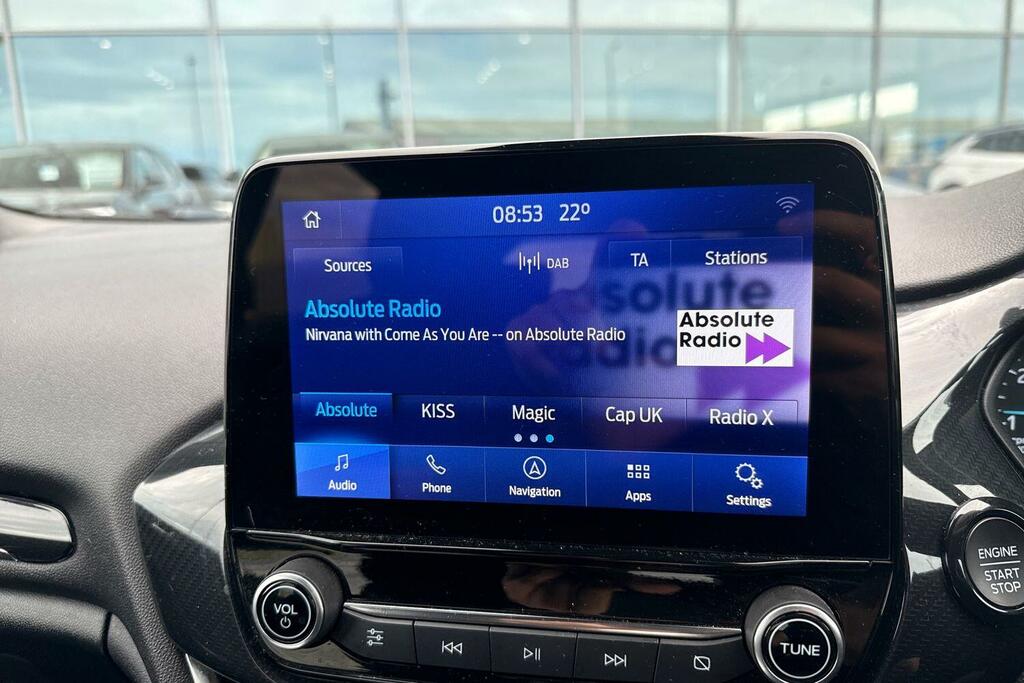 Ford Fiesta 1.0T Ecoboost Mhev Titanium Hatchback M White #10