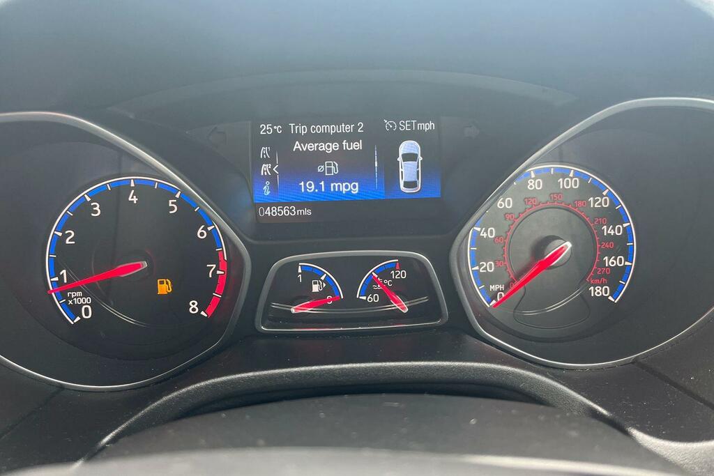Ford Focus 1.0 125Ps Zetec 6 Speed Blue #13