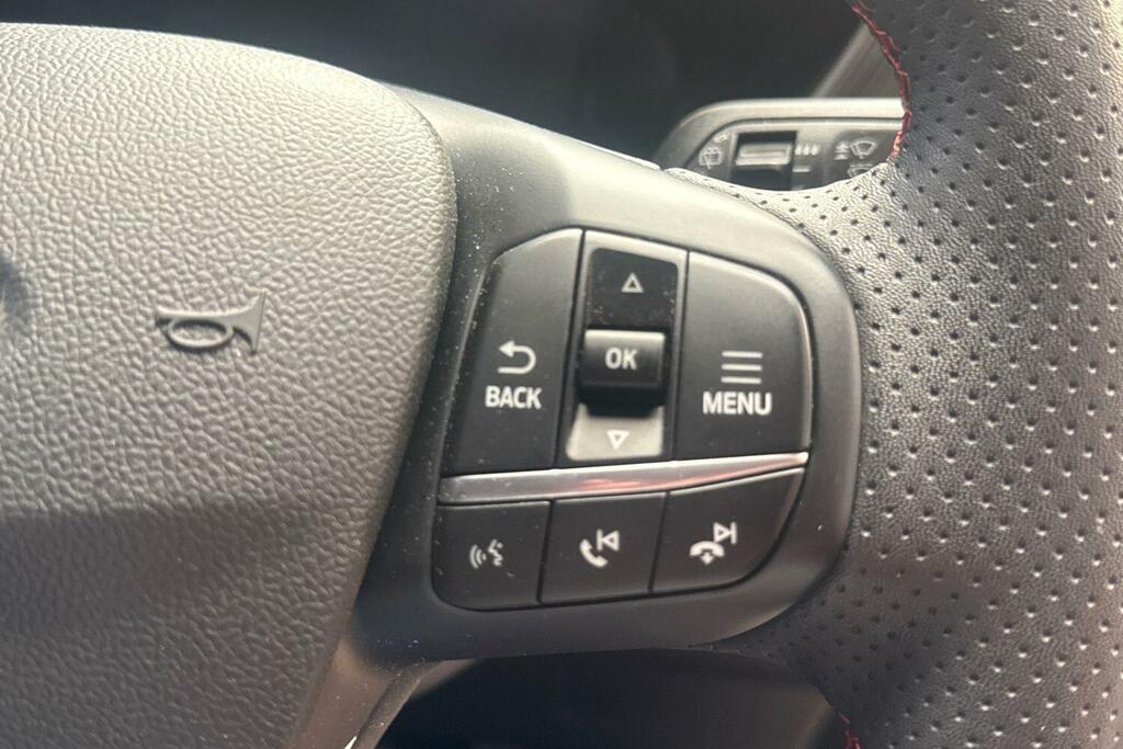 Ford Kuga 2.5 Phev St-line X Edition Cvt Estate White #11