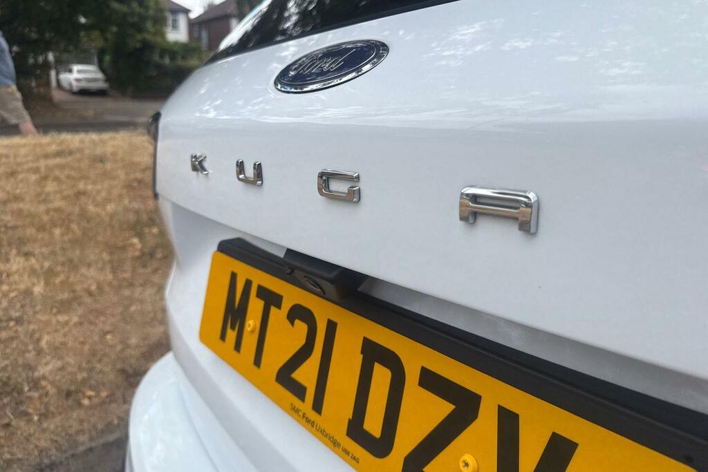 Ford Kuga 2.5 Phev St-line X Edition Cvt Estate White #23