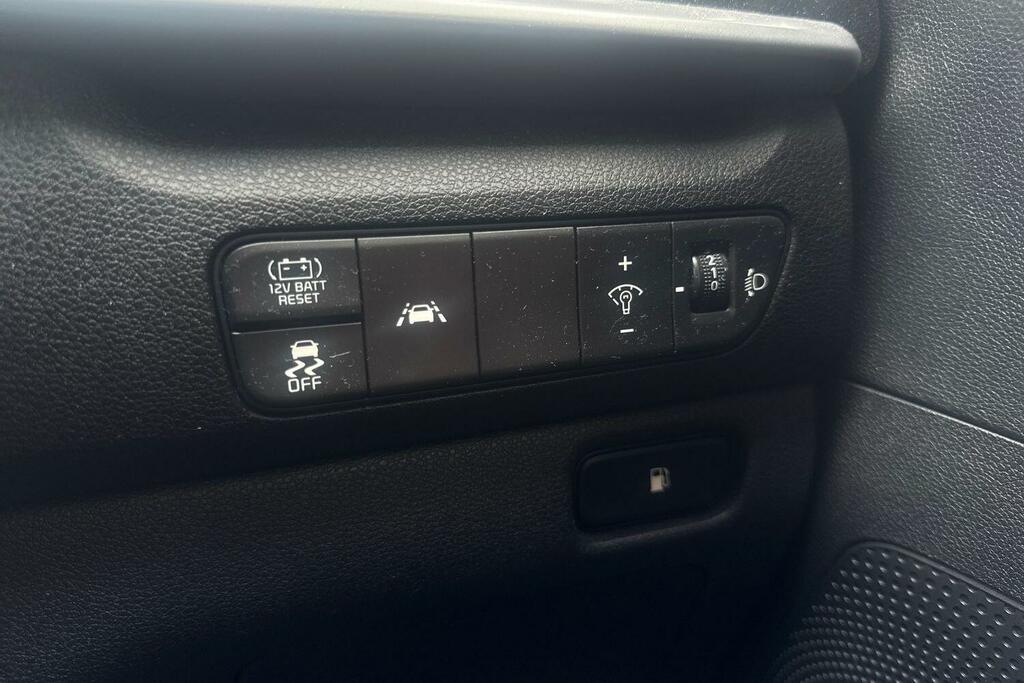 Kia Niro 1.6 Gdi 2 Suv Hybrid Dct Euro 6 13 Black #27