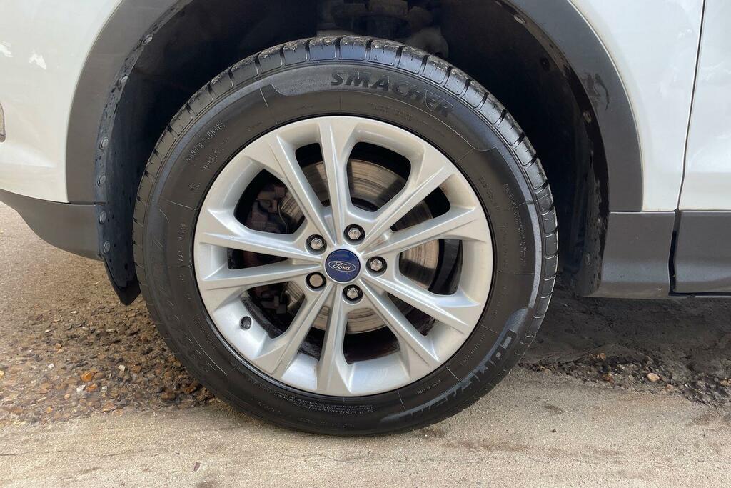 Ford Kuga Titanium 1.5T Ecoboost 150Ps Fwd Black #31