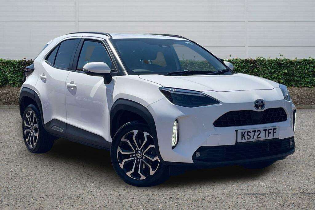 Toyota Yaris Cross 1.5 Hybrid Design Cvt White