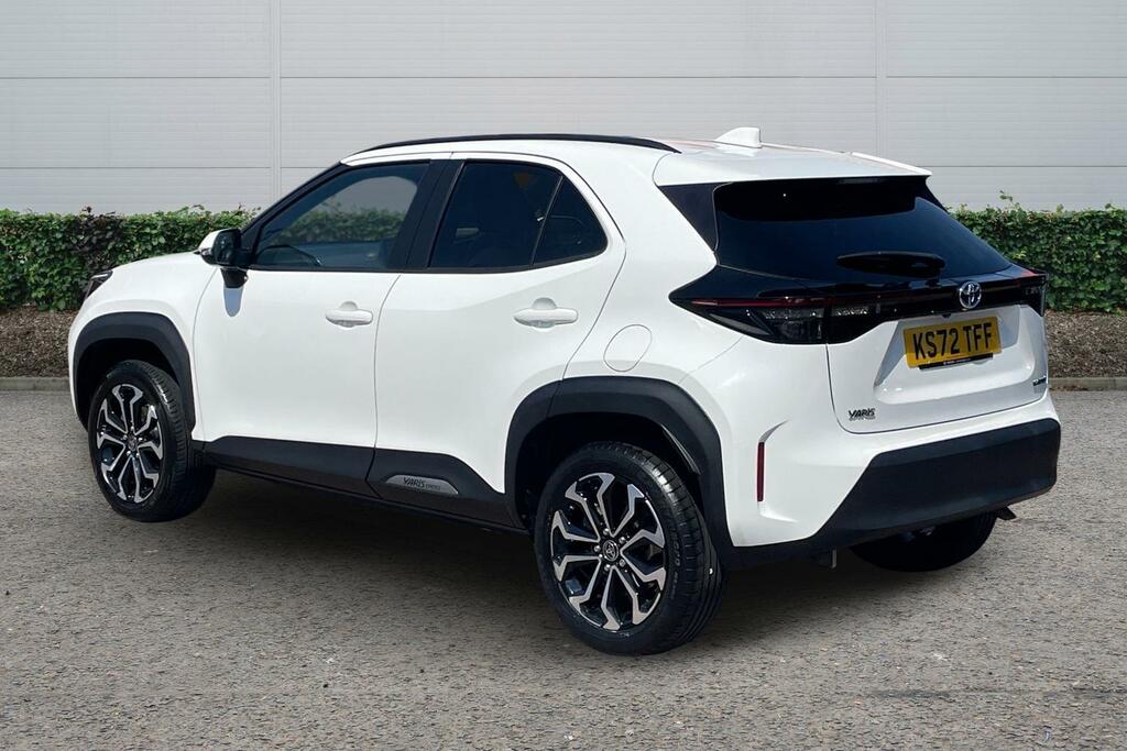 Toyota Yaris Cross 1.5 Hybrid Design Cvt White #2
